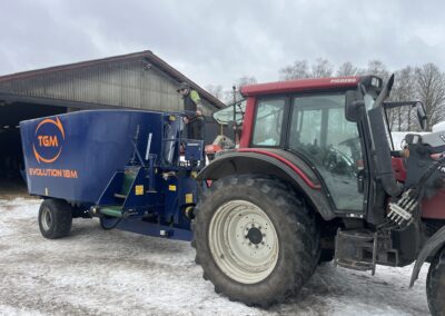 Fullfoderblandare för utfodring av kor, tjurar eller får